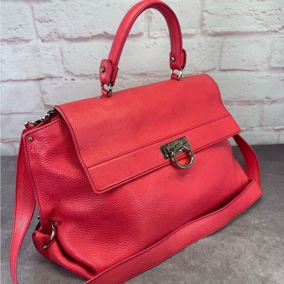 Salvatore Ferragamo Sofia Large Tote Shoulder Bag - Picture 2 of 16